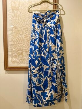 Blue & White Tropical Print Maxi dress (strapless)